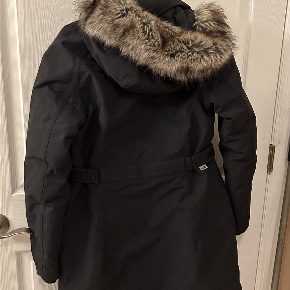 North Face coat - Picture 2 of 3